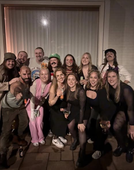 Image accompanying room listing